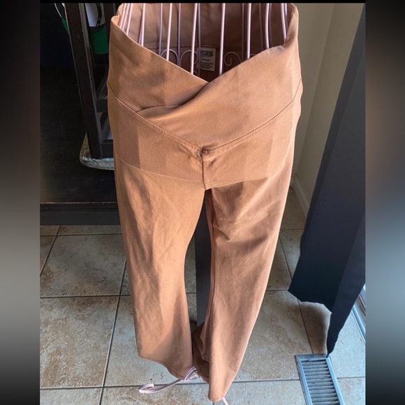 Victorias secret pink legging - Picture 3 of 5